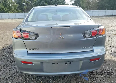 2015 Mitsubishi Lancer Es z USA, uszkodzony, nr VIN JA32U2FU5FU022868